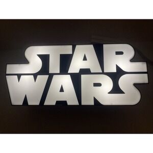 STAR WARS Logo Light Freestanding/Wall Mountable w/USB Cable Paladone No Box